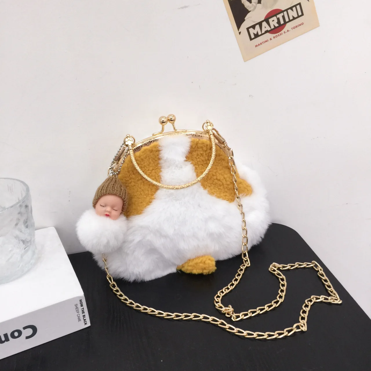 

New plush rabbit ear clip chain bag 2024 shoulder crossbody bag with a light luxury metal ring handbag temperament