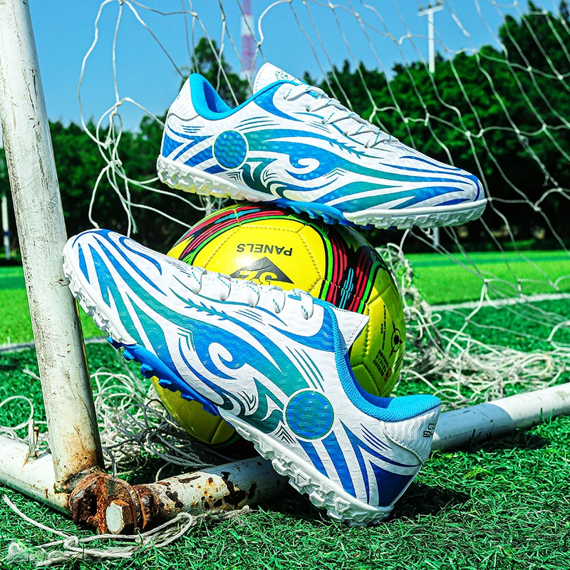 New Men Soccer Shoes Soccer Cleats Outdoor Football Boots Professional Training Futsal Match Grass Unisex Non-slip Breathable