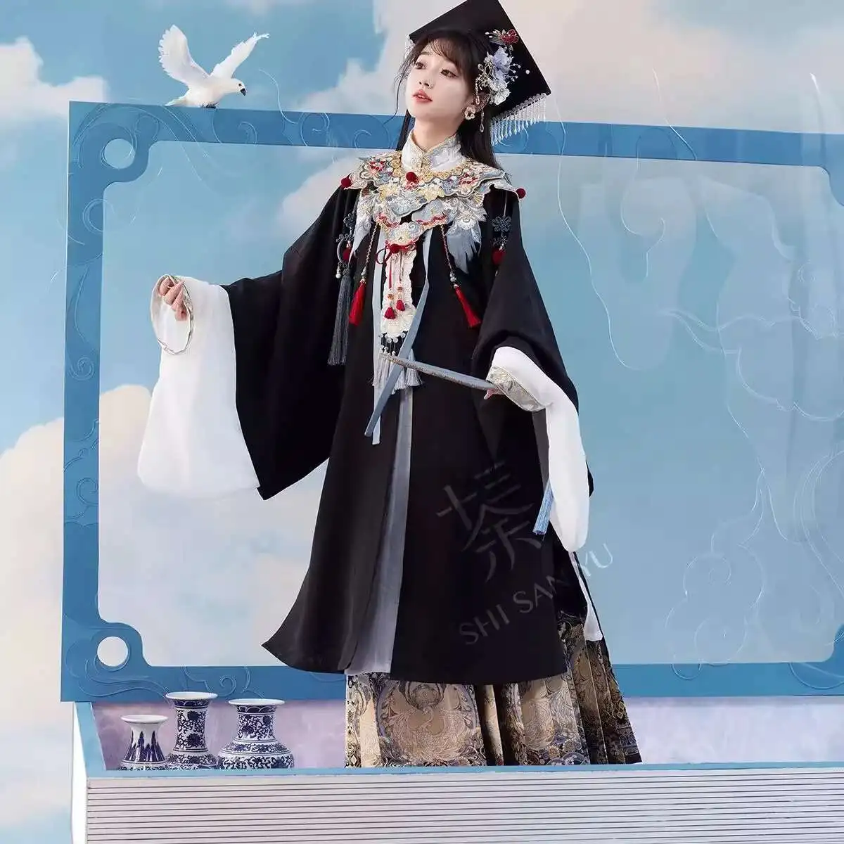 

New Academic Dress Graduation Uniform Horse-face Skirt Cloud Shoulder Ming System Hanfu Womens Fashion