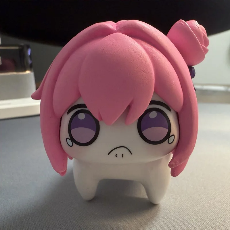 Q نسخة Nikke Doro أنيمي لعبة شخصية عمل تمثال سطح المكتب الحلي موضة لطيف الوردي الكلب فتاة بالجملة لعبة مجسمة الهدايا