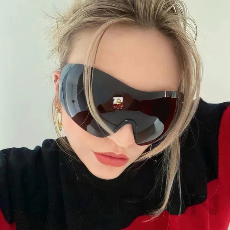 Ponadgabarytowe okulary przeciwsłoneczne bez oprawek dla kobiet jednoczęściowe moda marka Cyberpunk maska ​​motylkowe okulary przeciwsłoneczne Lady Retro 2000's duże gogle