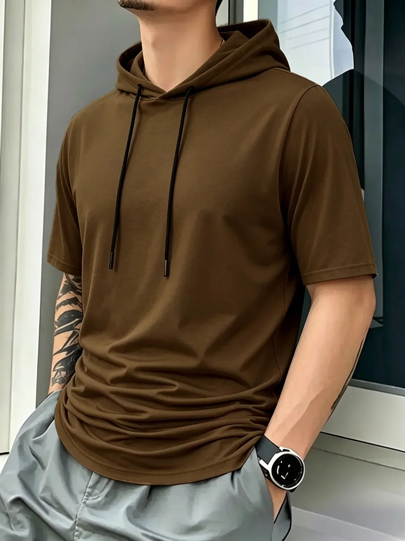 Herren-T-Shirt mit kurzen Ärmeln und Kapuze, atmungsaktiv, schnell trocknend, Anti-Pilling-Kapuze mit Kordelzug, lässiger Slim-Fit-Streetwear-Sportpullover – Detail 14