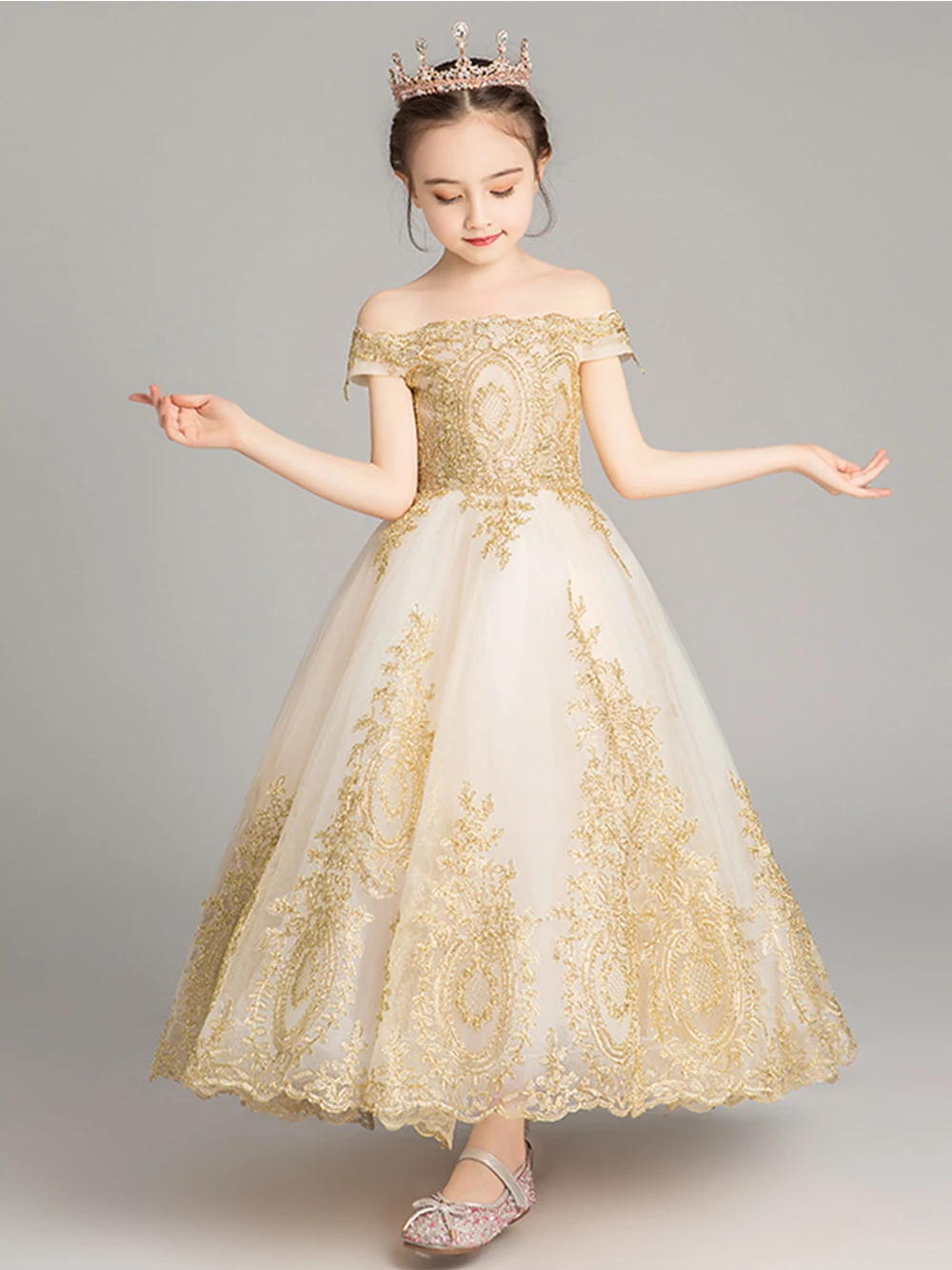 Robe de princesse pour filles mignonnes, jupe bouffante d'été, décoration de décalcomanie de corps pour la fête de mariage, robe de fille de fleur, anniversaire