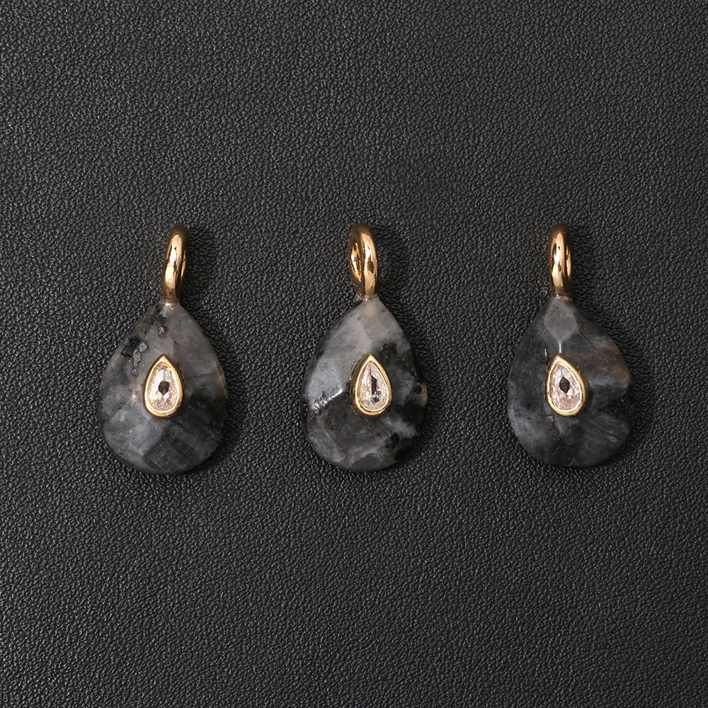 1 Stück Wassertropfen-Kristallstein-Anhänger mit eingelegtem winzigem Zirkon, goldener Anhänger in Tropfenform für die Schmuckherstellung, Halskette, DIY-Zubehör – Detail 13