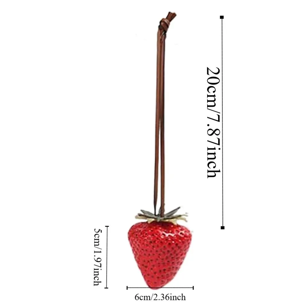الإبداعية للماء الفراولة حلقة رئيسية 3D سبيكة تنوعا حقيبة سحر الوردي أنيقة الأحمر الراتنج الفاكهة قلادة هدية