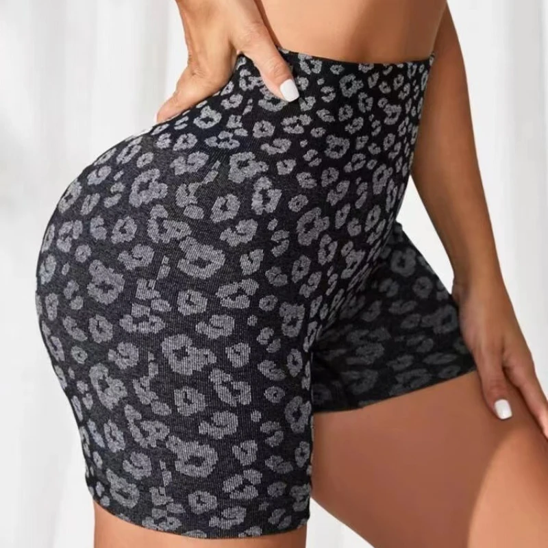 Leopard Yoga Fitness Shorts nahtlos gestrickte Shorts hohe Taille elastische Butt Lift Gym Running Mode Drei punkt hose für Frauen