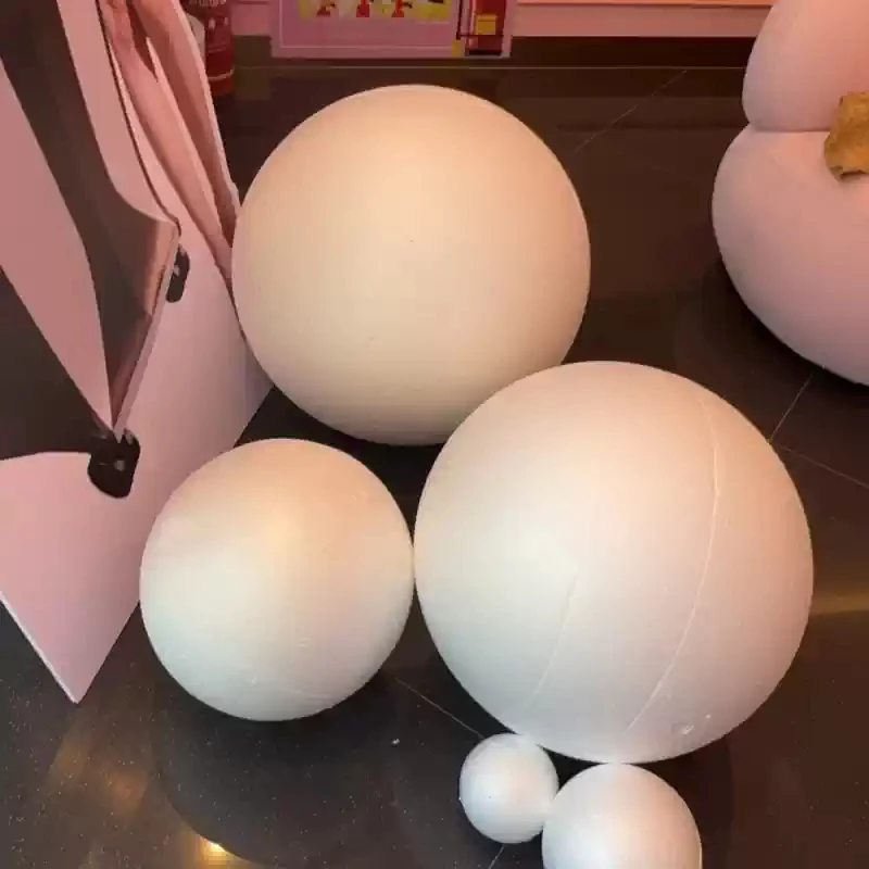 1/2/4 Stück Hohle Schaumstoffbälle 20cm 25cm Bastelbedarf Weiße Halbkreis-Requisiten Hochzeitsdekorationen Weihnachten Valentinstag Basteln DIY