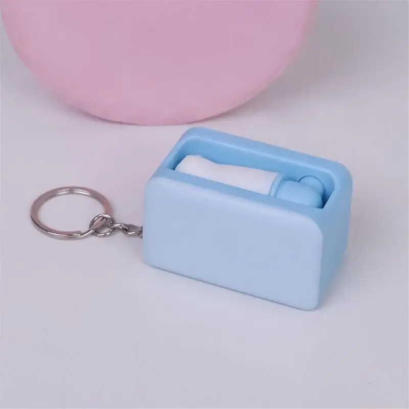 31BF LED Illuminated Paw Keychain Nighttime Visibility Tool Bouncing Stress Reliever Compact Keyring Accessory