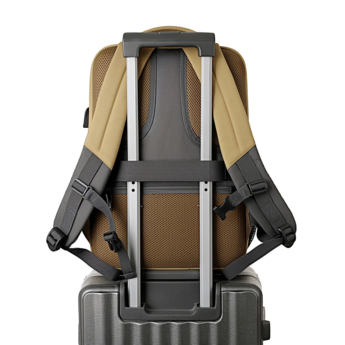 New cross-border mountaineering backpack, outdoor sports bag, lightweight and high-quality backpack, portable hiking business men's backpack