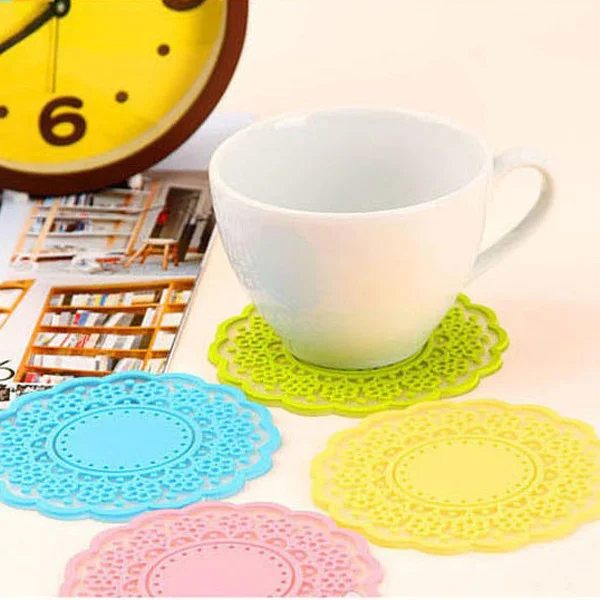 

4Pcs Translucent Hollow Lace Pattern Round Silicone Cup Mats Non-Slip Insulated Coasters Protect Wood Glass Tables Office Home