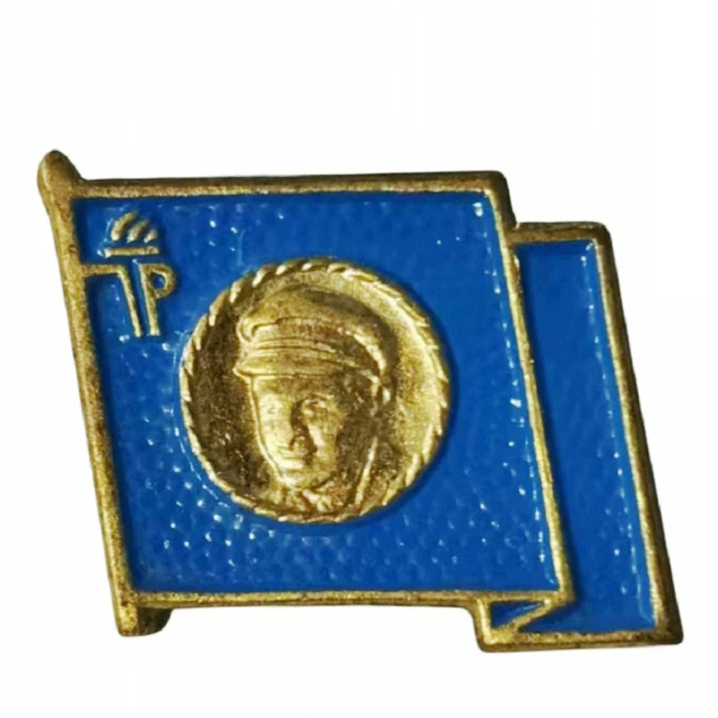 Classic German Commemorative Medal 1980 Ernst Thälmann Pioneer Badge Vintage Metal Brooch DIY Decorative Pin Souvenir Collection