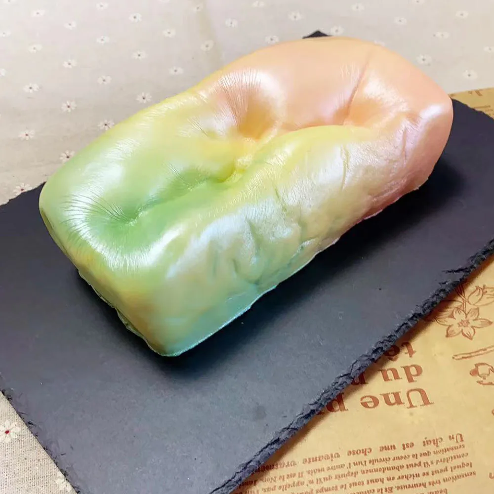 Cutie Creative Jumbo Original 1 Minite Slow rising Rainbow England Milk Loaf Bread Toast Squishy Charm with Bread Scent Bag