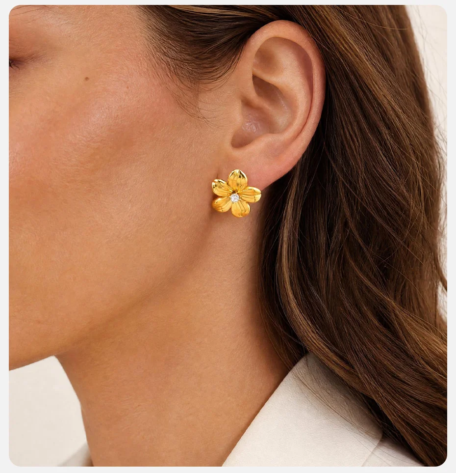 Vnox Trendige Niedliche Blumen-Emaille-Zirkonia-Ohrstecker für Frauen, Vergoldete Übertriebene Blumenohrringe, Alltags- und Party-Schmuck – Detail 3