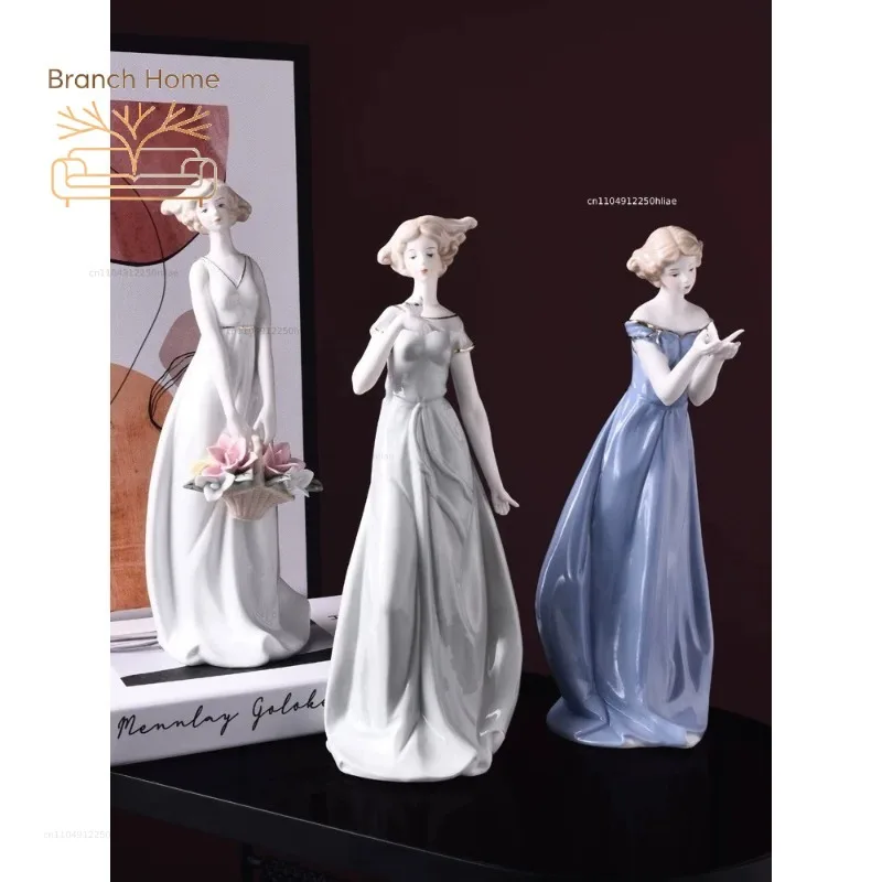 European ceramic ornaments Home accessories Living room TV cabinet Entrance wine cabinet decoration Western beautiful