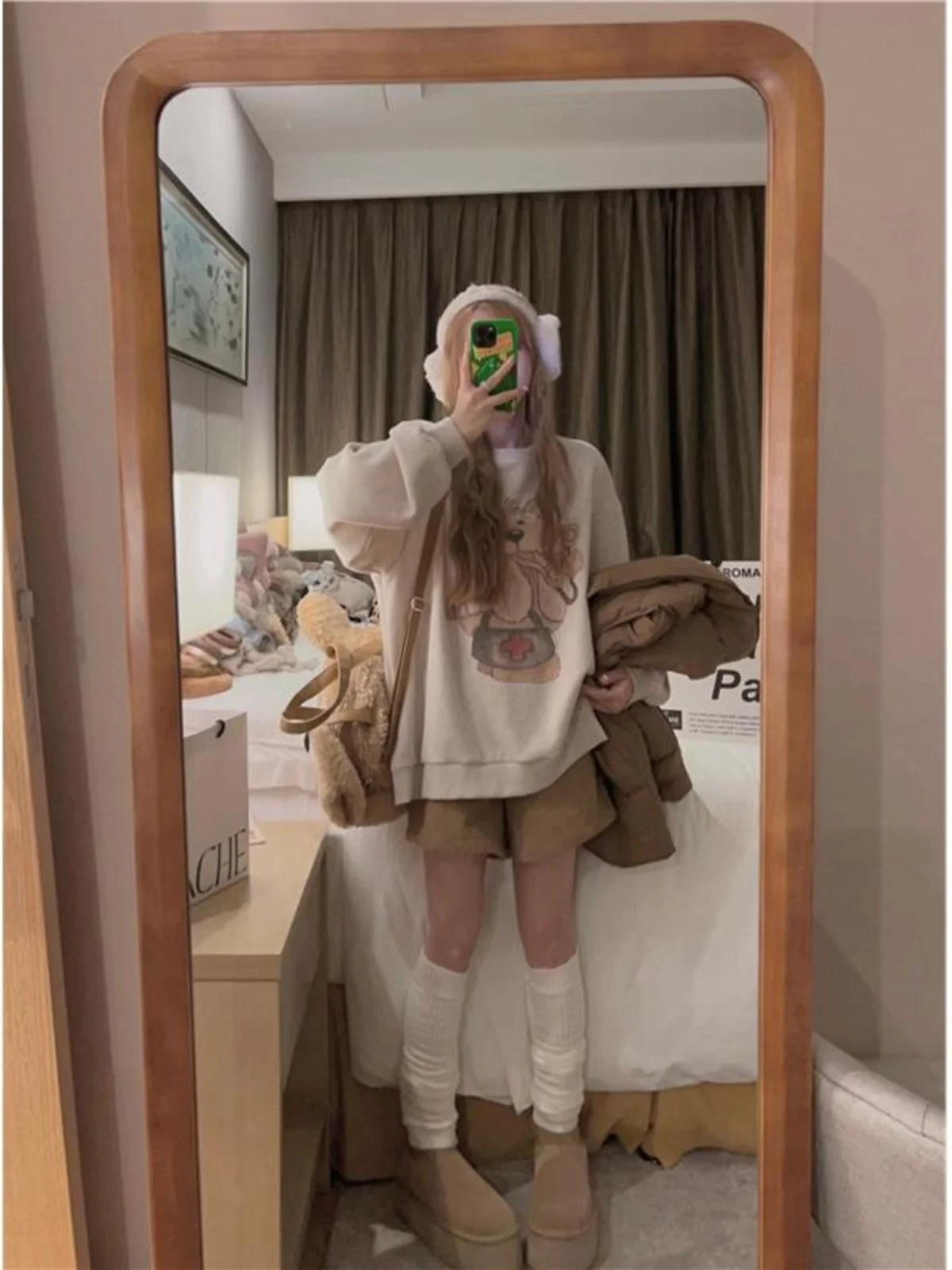 Unique plus Size 300 Pou round Ne Fce Lined Bear Sweatirt Women's Autumn Winter Loose Flattering Versatile Top