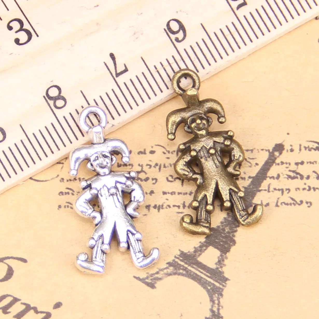 62pcs Charms For Jewelry Making clown joker jester 25x12mm Antique Silver Plated Pendants DIY Tibetan Silver Bracelet Necklace