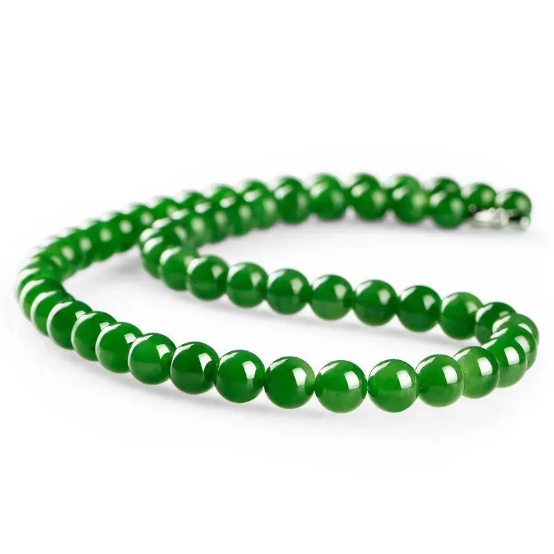 

Quartz Jade Spinach Green Necklace Women's Necklace Fashion Versatile