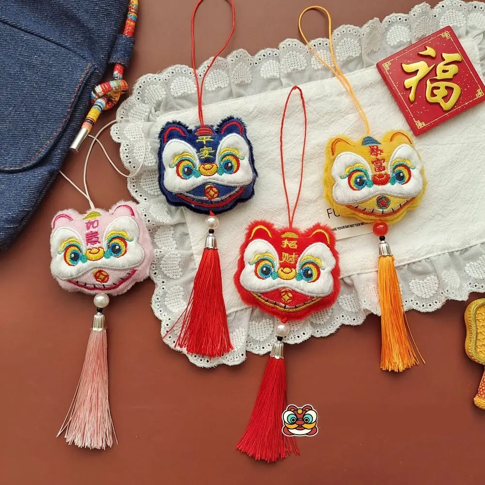 Chinese Style Lion Dance Tassels Pendant Year of Horse Awakened Lion Lion Dance Keychain Cartoon Traditional Horse Mascot