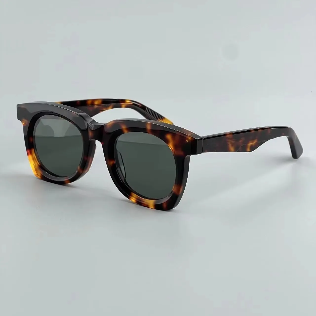 2026 Classic Rectangular Acetate Sunglasses Men Women Japanese Style Handcrafted UV400 Protection Outdoor Eyewear