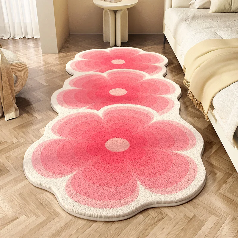 Floral Bedroom Bedside Irregular Carpet Soft and Non Slip Faux Cashmere Floor Mat Wear Resistant and Dirt Resistant Foot Rug