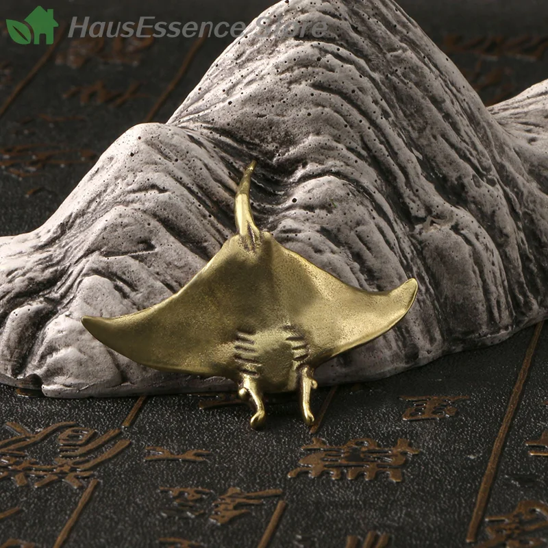 ※Brass Devil Fish Small Ornament  Manta Ray Animal Tea Pet Home Desk Decorations Copper Figurines Collection High Quality