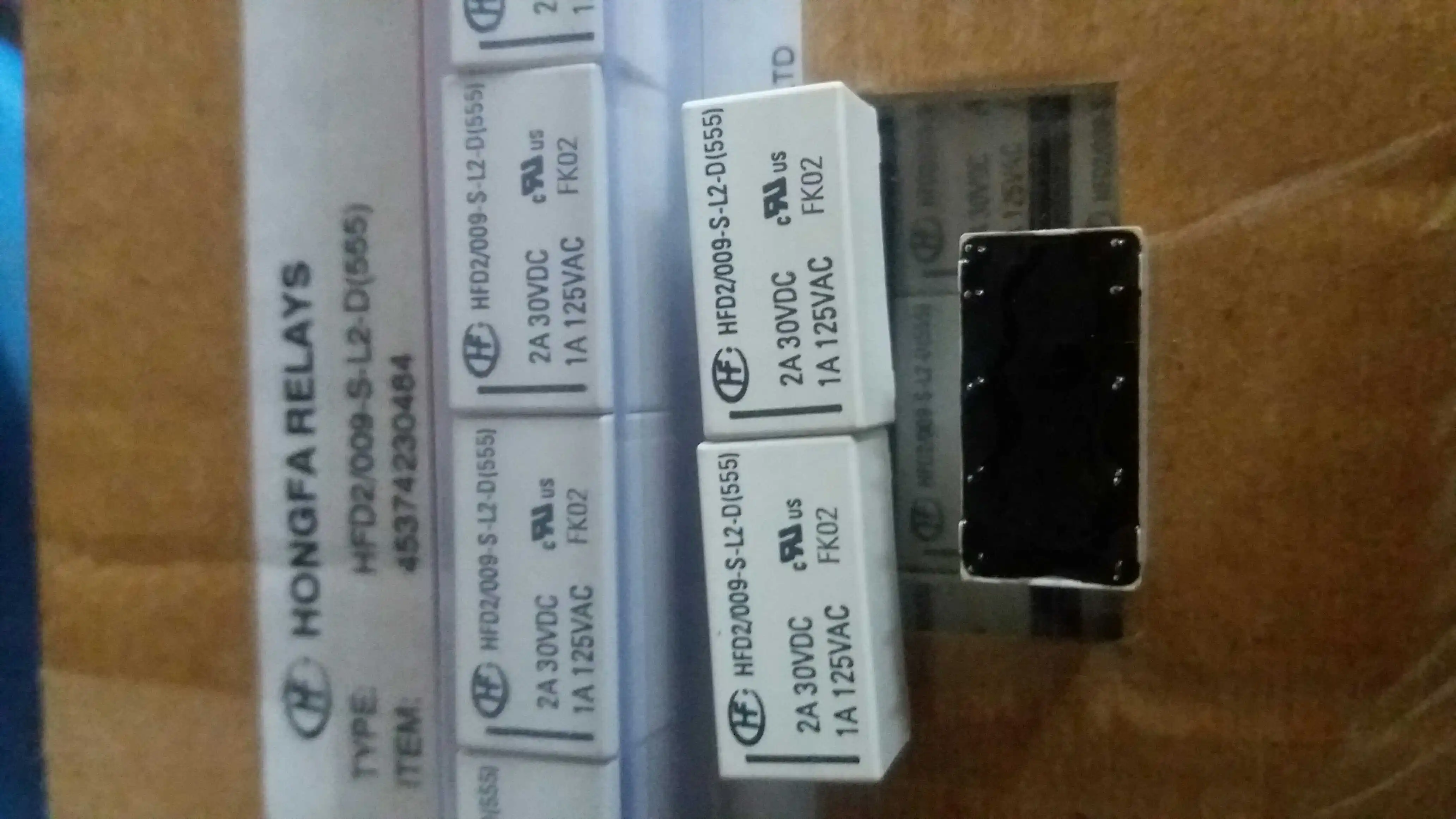 

Бесплатная доставка, HFD2/009-S-L2-D(555) (),10 шт., как показано на рисунке