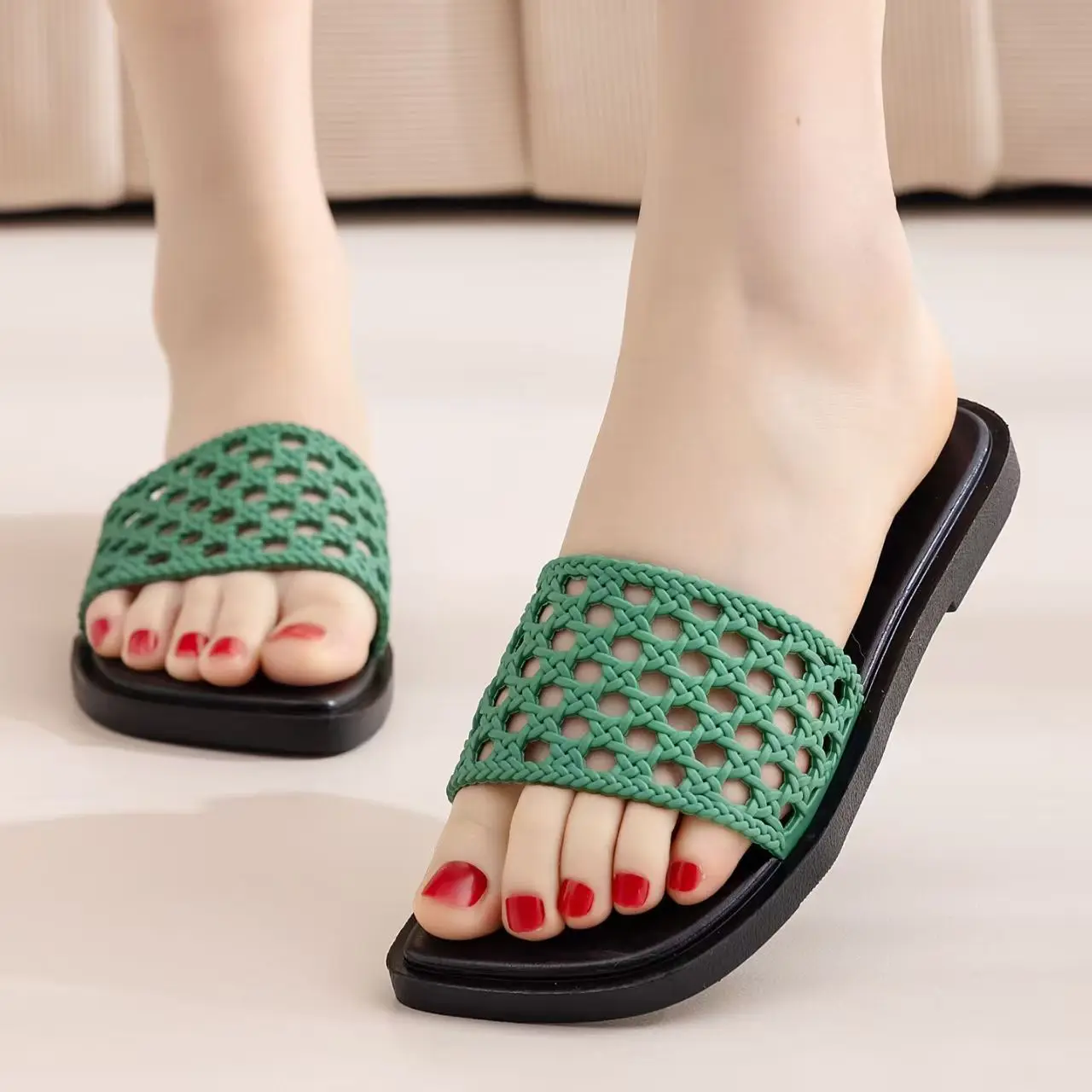 

Women Mesh Hollow Out One Word Slippers Summer New Soft sole Non Slip Breathable Home Slippers Outdoor Waterproof Beach Slippers