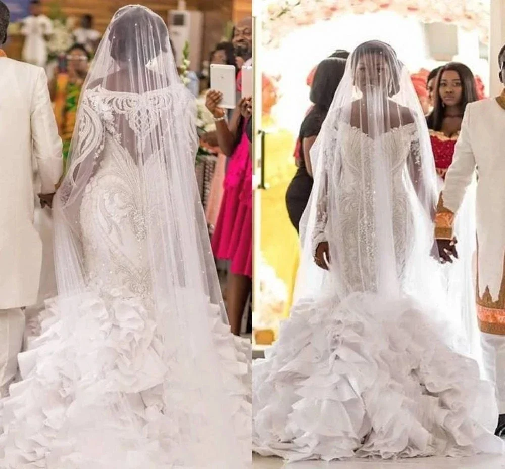 

Customized Long Sleeve Mermaid Wedding Dresses African Ruffles Tiered Skirt Lace Applique Plus Size Princess Bridal Gowns Vestid