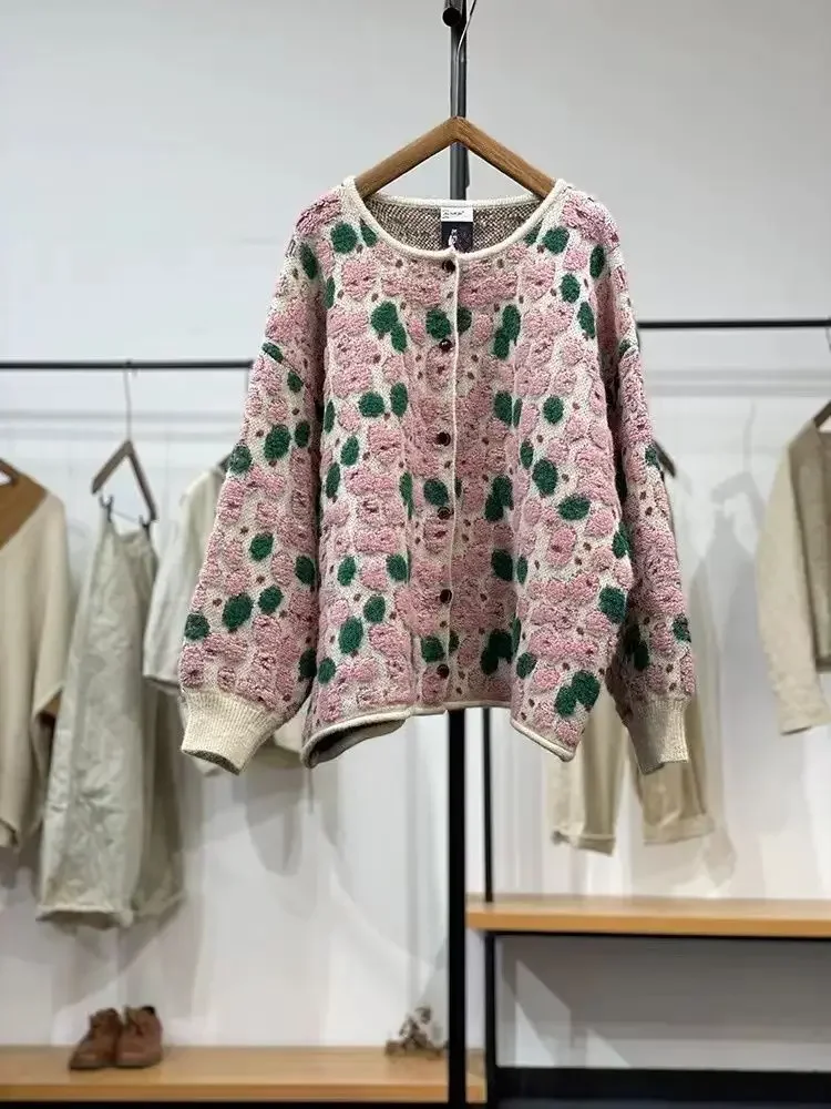 

Loose and Versatile Sweater Jacket for Women New Ethnic Style Jacquard Design Cardigan with Artistic Style