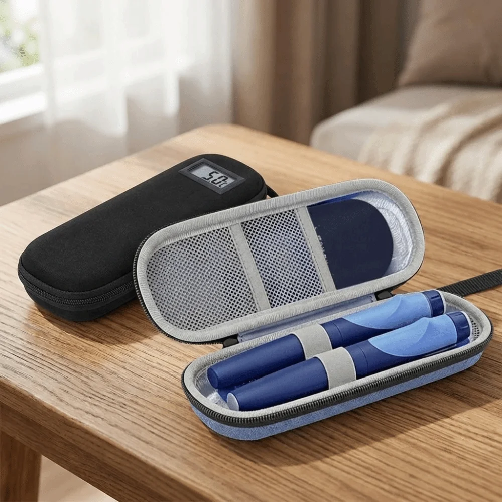 Oxford Cloth Insulin Cooler Bag Insulin Vial Protector Waterproof Insulin Cooling Bag Thermometer Display