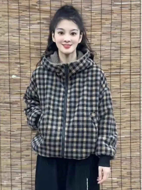 

Faionable Повседневная универсальная хлопковая брендовая женская зимняя верхняя одежда Jaet Thiened Long Sve с капюшоном на молнии в клетку P...