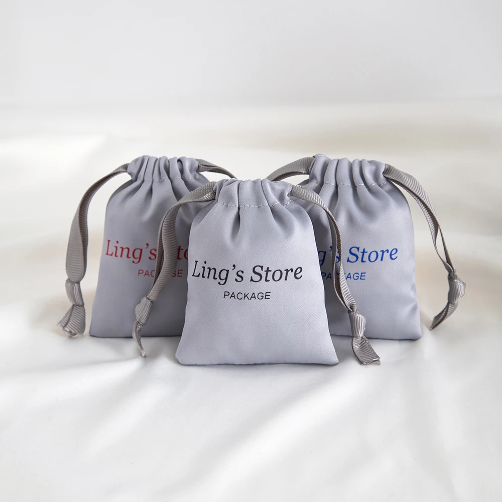 100pcs Grey Silk Satin Cosmetic Organizer Ring Jewelry Drawstring Gift Bag Wedding Candy Cute Packaging Pouches Can Custom Logo