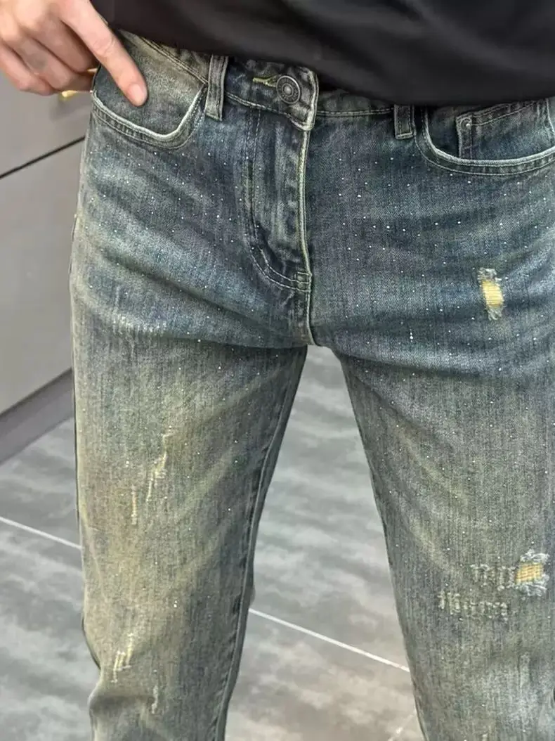 하이엔드 스크래치 레트로 청바지 남성 슬림 스몰 풋 2025 봄 여름 신상 핫 다이아몬드 엘라스틱 팬츠 스트릿웨어 청바지