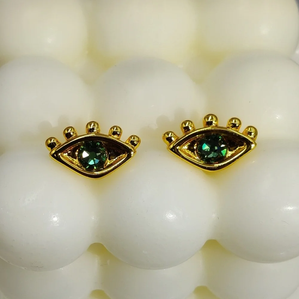 2026 Winter New Exquisite and Elegant Colored Crystal Eye Shaped Earrings Jewelry Accessories Banquet Gifts