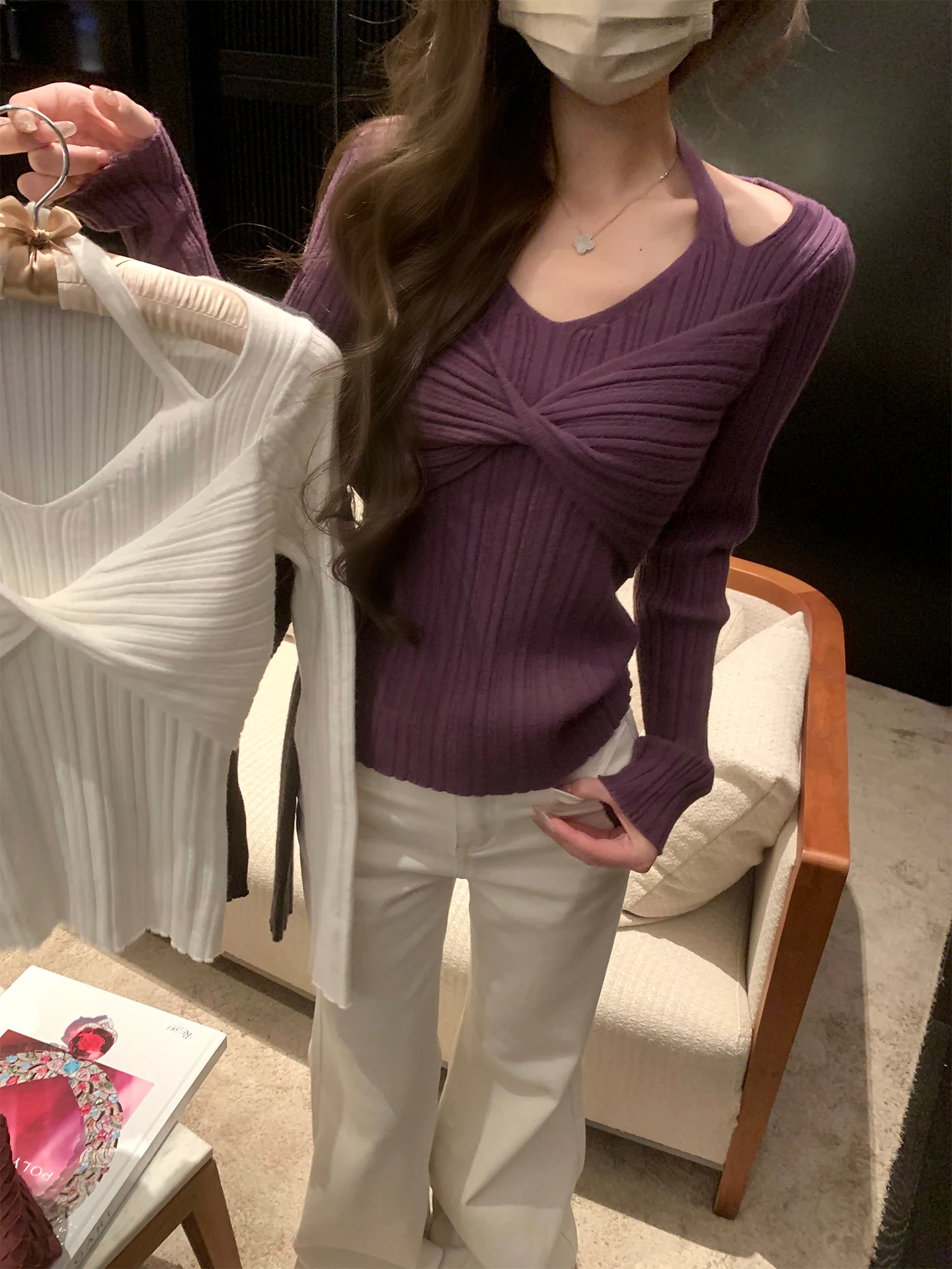 

Spring New Tee-Color Knot Ne Knitted Long Sve Base irt Women's Korean Sle Soft Medium Thin V-Ne Warm Top