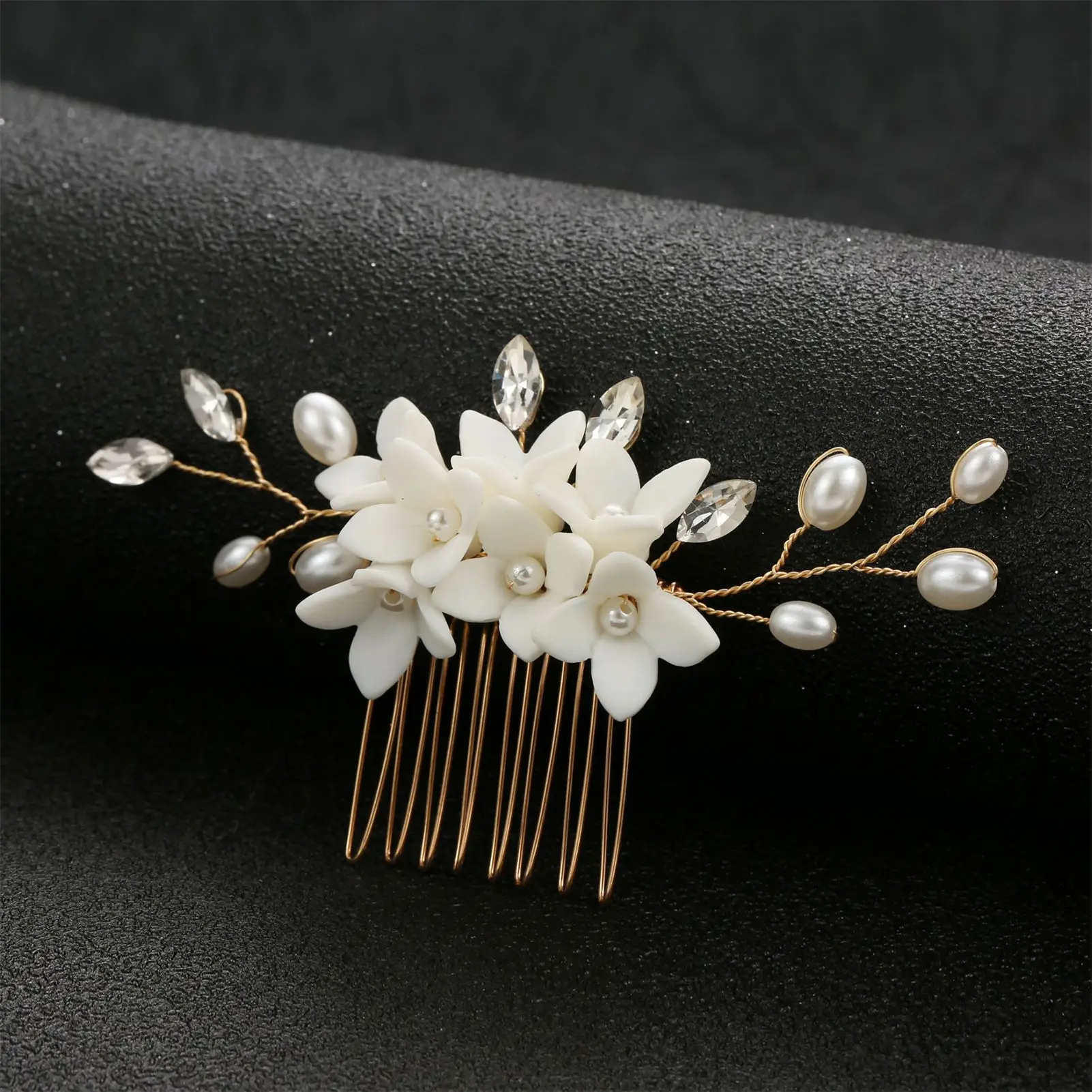 Rhinestone Pearl Ceramic Flower Hair Comb Luxurious Alloy Hair Accessories with White Flower for Princess Party Favors