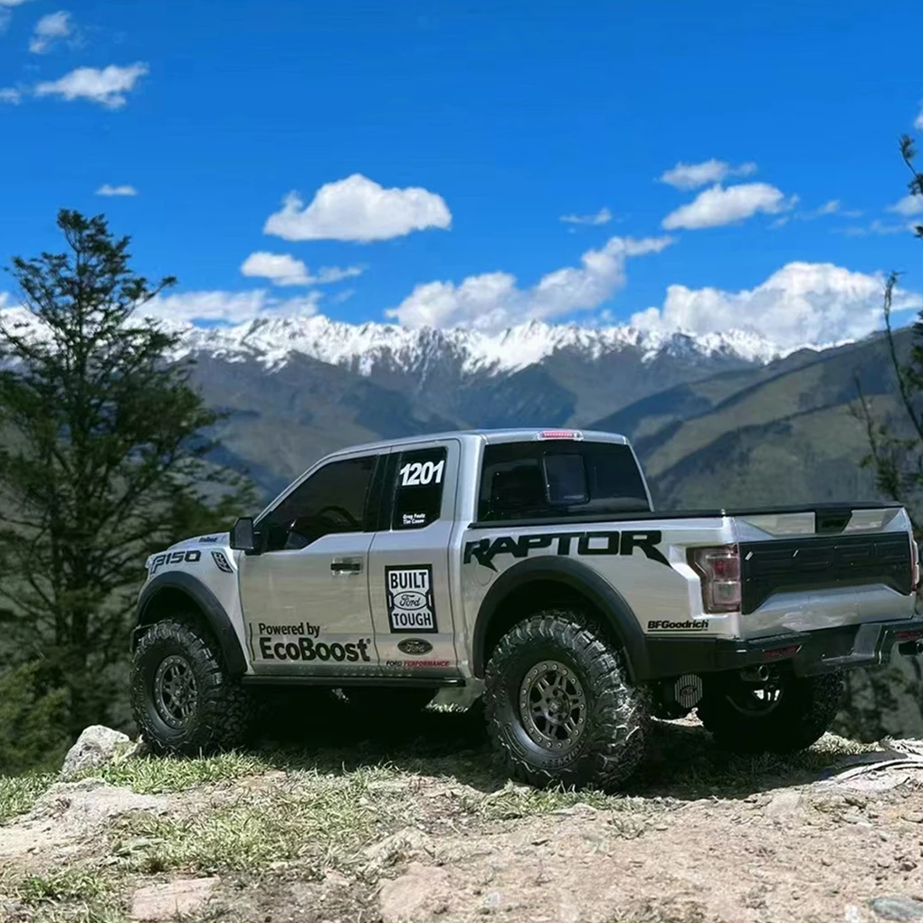 Samochód zdalnie sterowany 1/8 KM Simulation F150 Pickup Truck RTR 2.4GHz 1:8 Elektryczny Crawler Terenowy Pojazd Zabawka dla Dorosłych i Dzieci