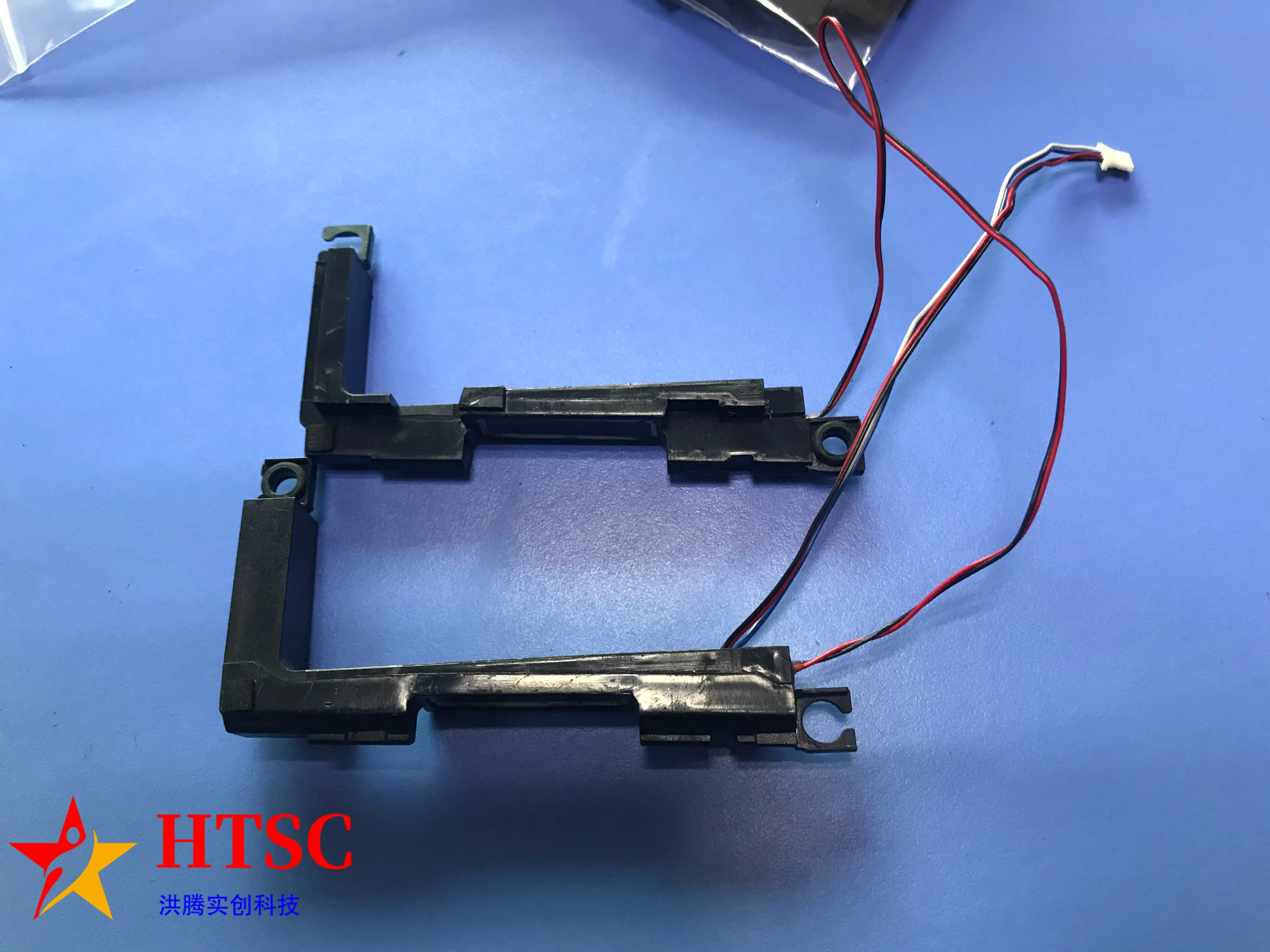 Original Speaker Compatible for DELL Alienware 17 R2 R3 P43F Built-in Speaker PK23000RY00 060PC4