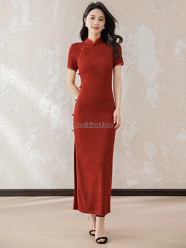 

2025 new chinese traditional retro style red cheongsam formal dress stand collar short sleeve women slimming elegant long qipao