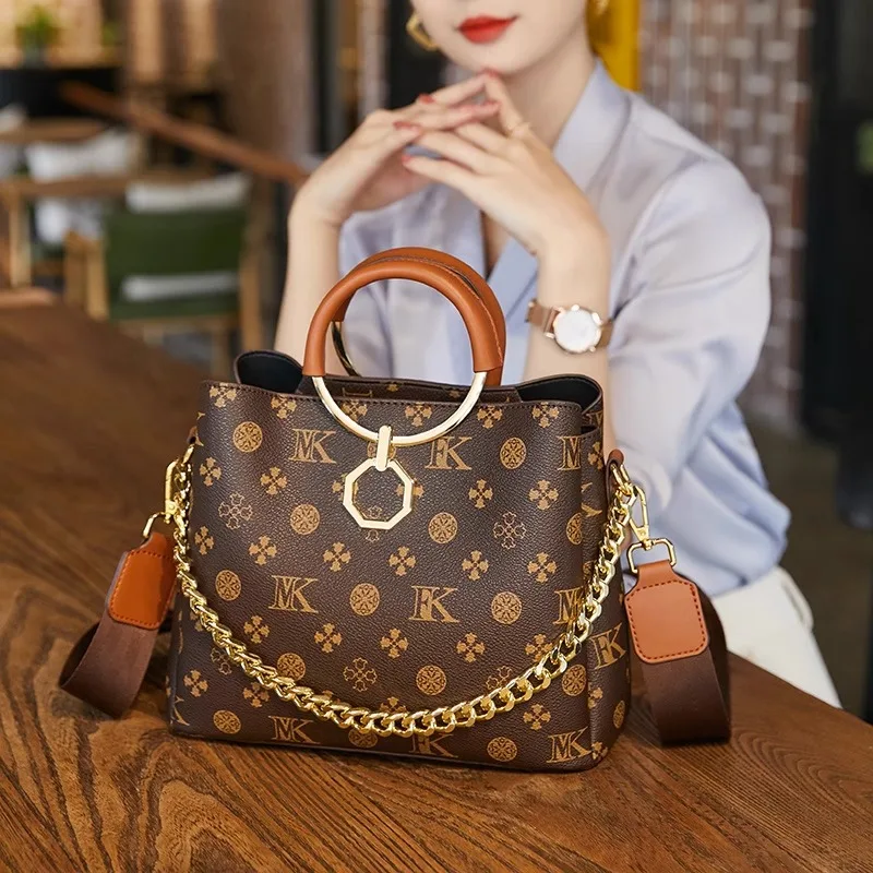 

Classic Designer Women Handbag, Luxury Leather Crossbody Messenger, Elegant Shoulder Tote Bag For Ladies