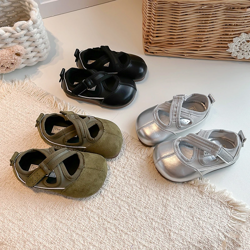Toddler Girls Cross Strap Ballet Leather Shoes 2026 New Autumn Kid Barefoot Casual Flats Soft Sole Simple Trendy School Footwear