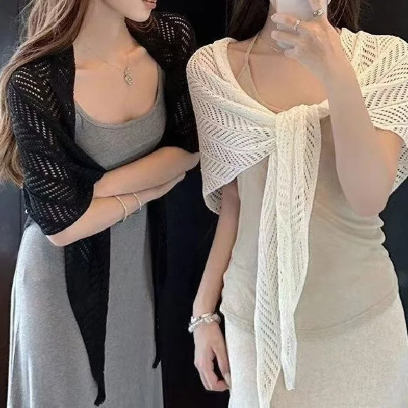 

Ice Silk Knitted Shawl Hollow Triangular Scarf Lightweight Shoulder Cover for Spring Summer Sun Protection Air Conditioning