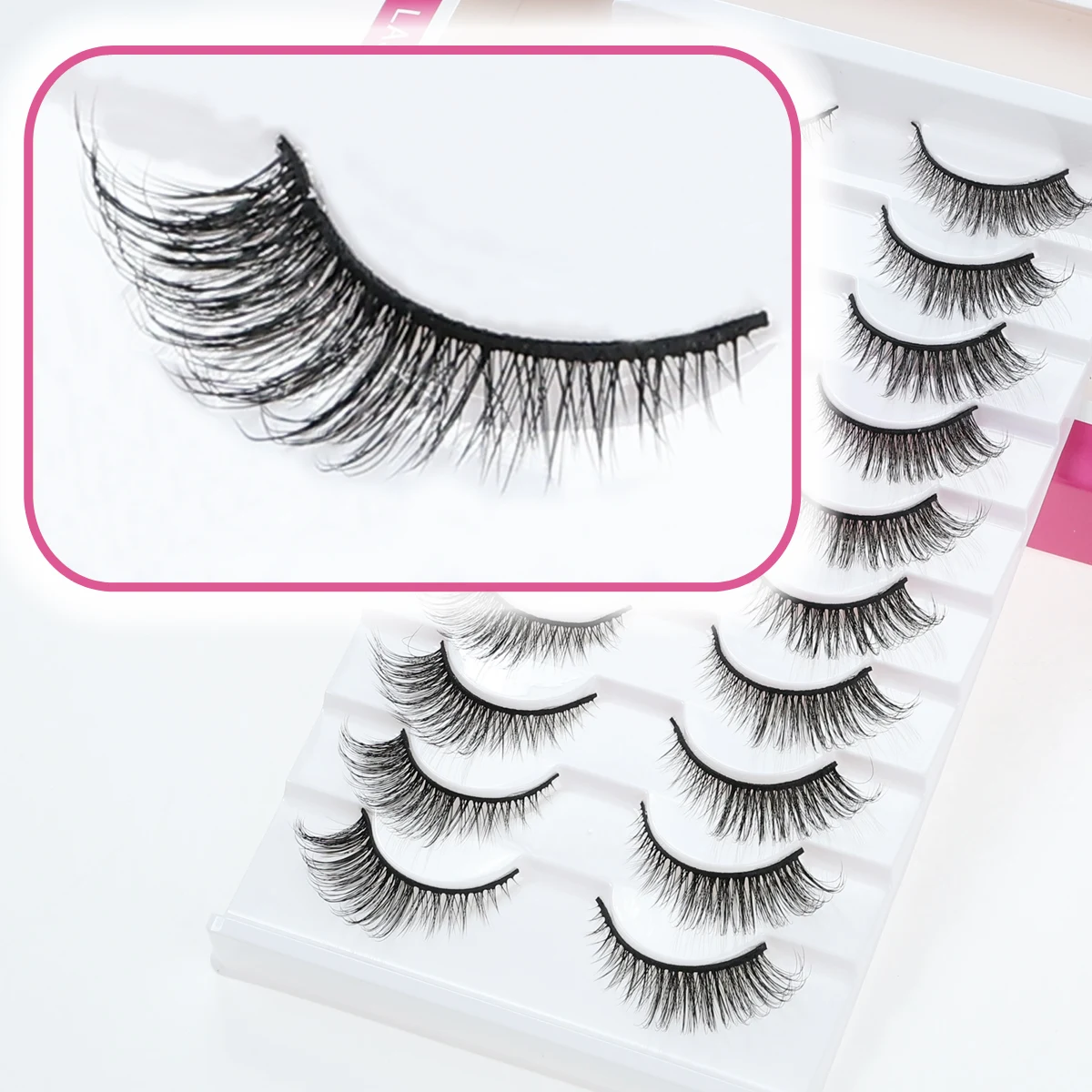 

Xuanfeiwu Elongated Eyelashes for a Party or Christmas Makeup Look, Featuring a Short Front and Long Back Design, with a Natural and Long Appearance, Suitable for Full-Strip Application