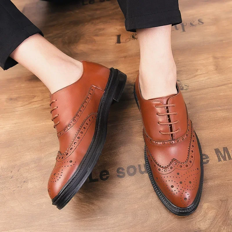 Chaussures en cuir décontractées pour hommes, mocassins de fête, nouveau style britannique, chaussures d'affaires trempées