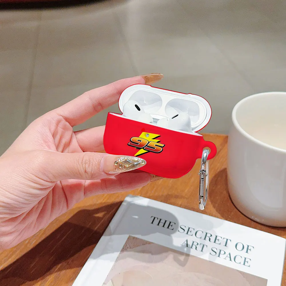 Alexander McQueen AirPods Proケース ALEXANDER MCQUEEN Logo-Print Leather AirPods Pro Case | endource