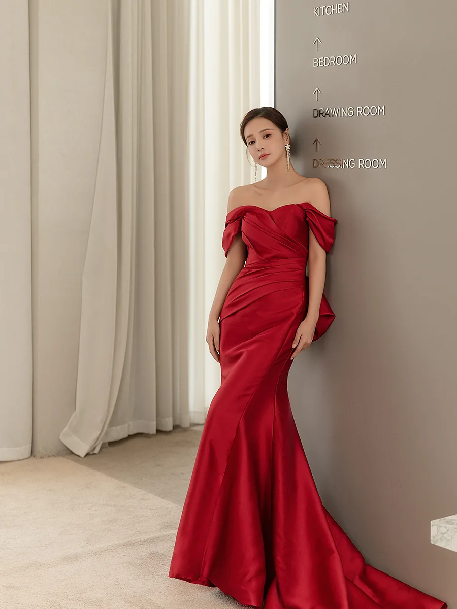 Elegant Burgundy Satin Evening Dress 2023 Women Long Mermaid Formal Party Gown Off Shoulder Prom Dress