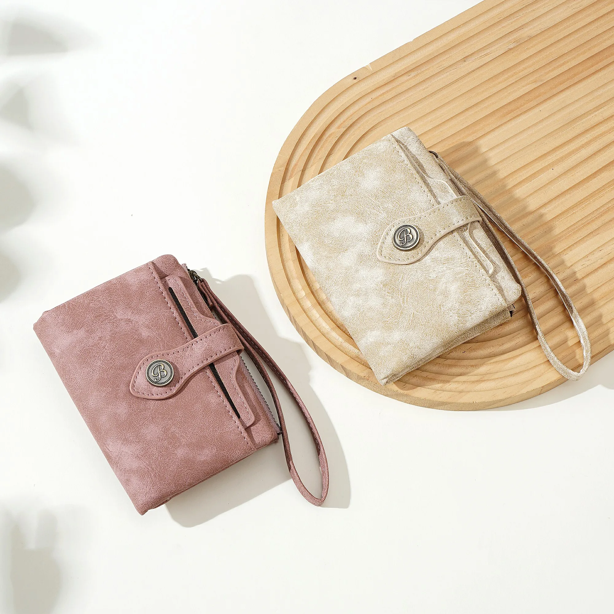 1 Stück - Baellerry Damen Vintage PU-Leder Kurzbörse mit 80% Rabatt, mit Handgelenkschlaufe, 8 Kartenfächern + Ausweisfenster + abnehmbarem Kartenhalter, praktisches Geburtstagsgeschenk für Frauen. – Detail 23