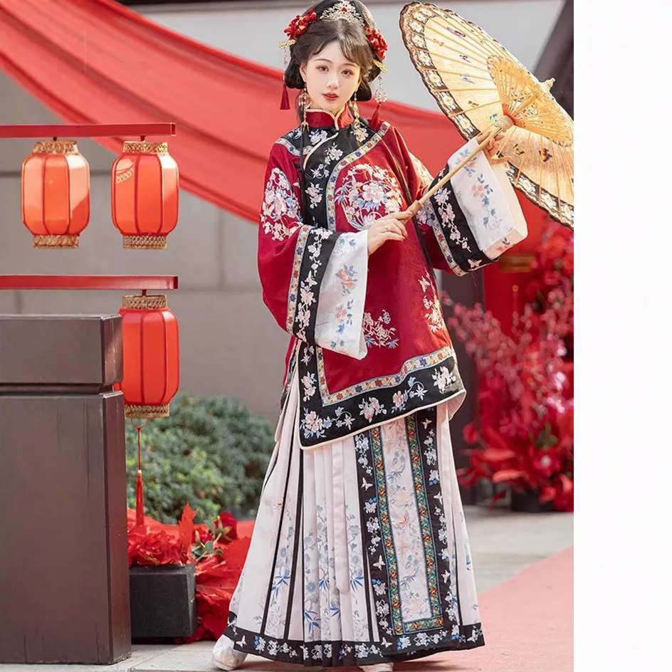 

Qing Women's Two-Color Heavy Industry Recovery Machine Embroidery Horse-Face Skirt Diagonal Stand Collar Dynasty Clothing Hanfu