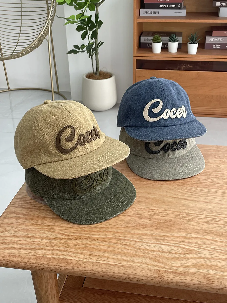 Wide-brimmed, flat-brimmed, big-headed, small-faced baseball hat, trendy street dance hip-hop peaked cap for men