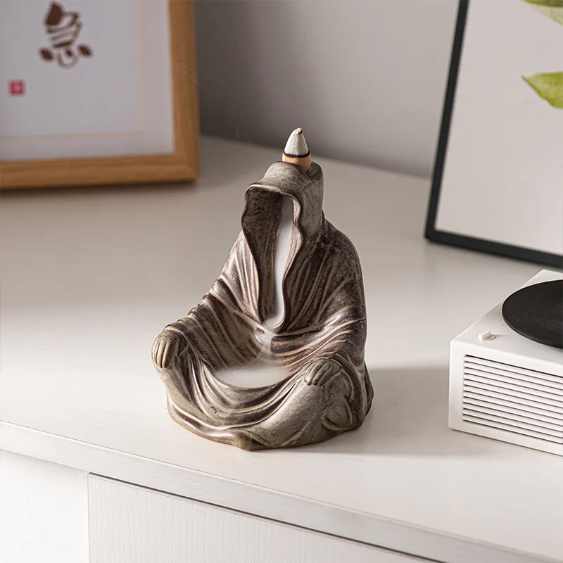 Retro Mysterious Man Ceramic Candlestick Ghost Incense Burner Aromatherapy Ornamental for Home Office Yoga Decoration Crafts